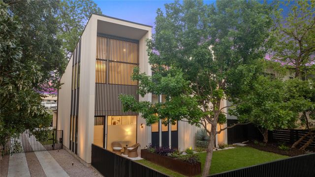 5001 Lynnwood ST, Austin, TX 78756