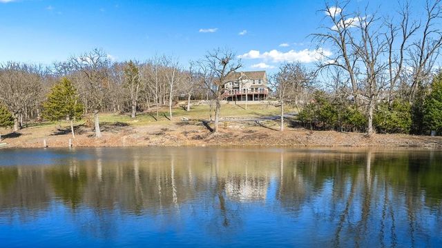 414 S 98th Street, Edwardsville, KS 66111