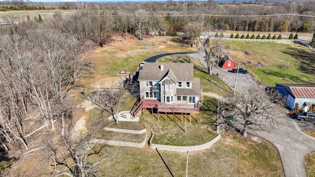 414 S 98th Street, Edwardsville, KS 66111