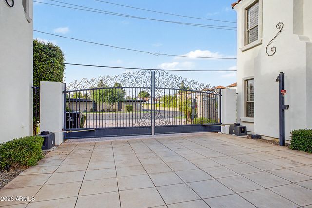 111 W MISSOURI Avenue H, Phoenix, AZ 85013