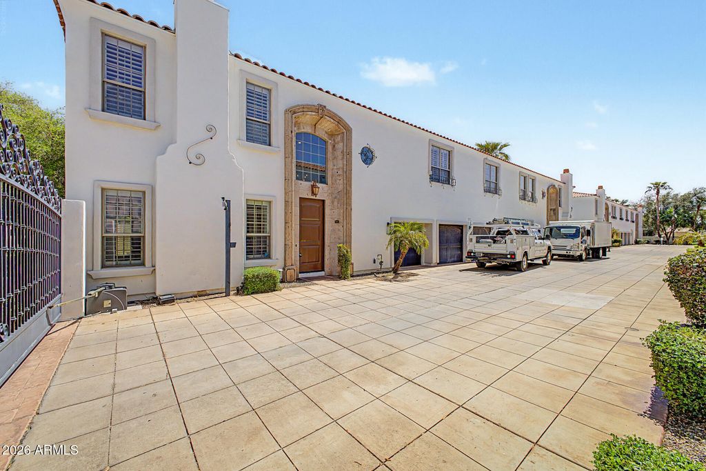 111 W MISSOURI Avenue H, Phoenix, AZ 85013 — photo 2