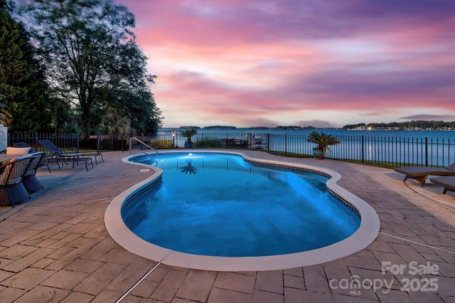 1252 Morning Shore Drive, Lexington, SC 29072