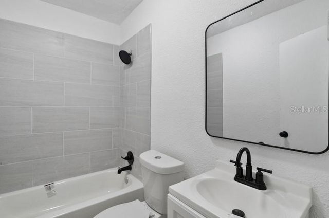 2608 E CAYUGA STREET, Tampa, FL 33610