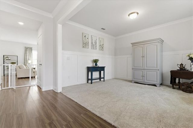 511 Payne Road, Woodstock, GA 30188