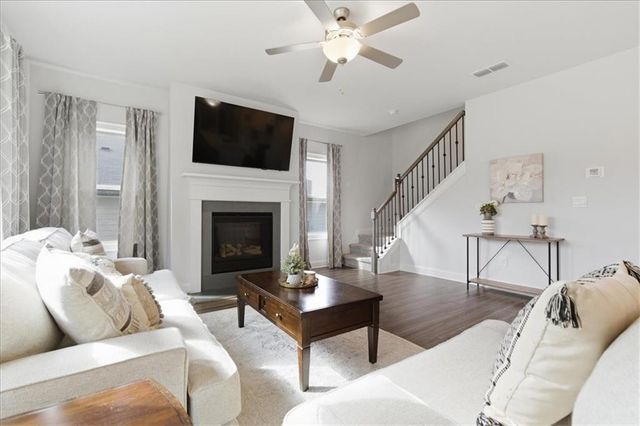 511 Payne Road, Woodstock, GA 30188