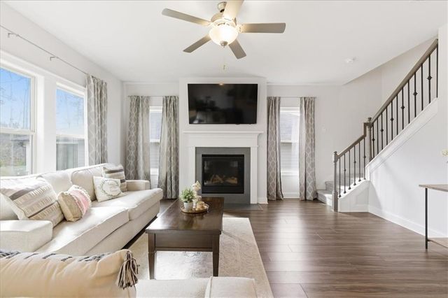 511 Payne Road, Woodstock, GA 30188