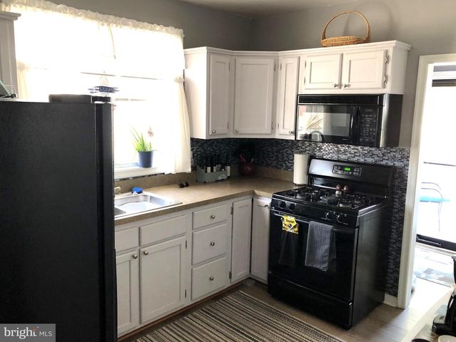 615 FREDERICK ST, Hanover, PA 17331