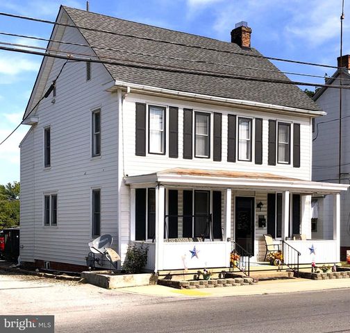 615 FREDERICK ST, Hanover, PA 17331