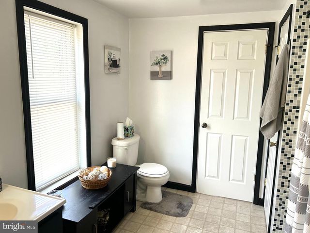 615 FREDERICK ST, Hanover, PA 17331