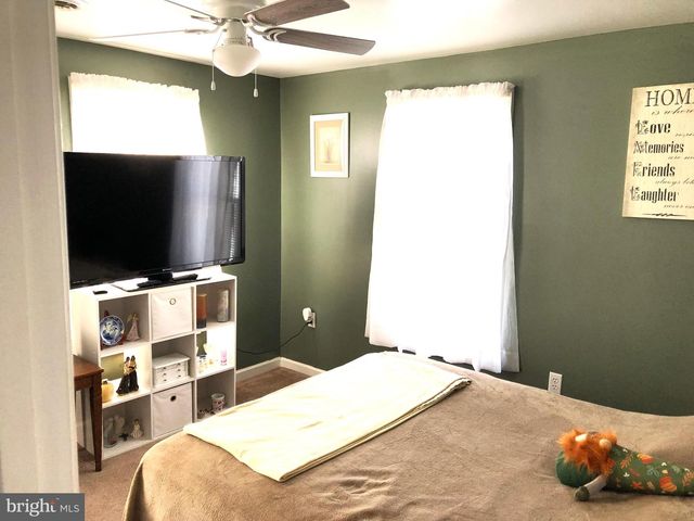 615 FREDERICK ST, Hanover, PA 17331