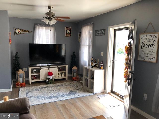 615 FREDERICK ST, Hanover, PA 17331