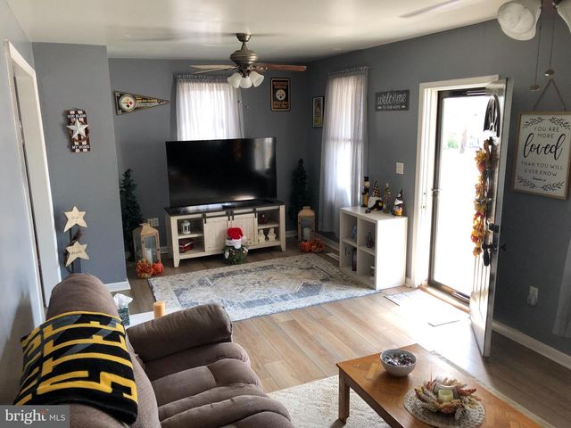 615 FREDERICK ST, Hanover, PA 17331