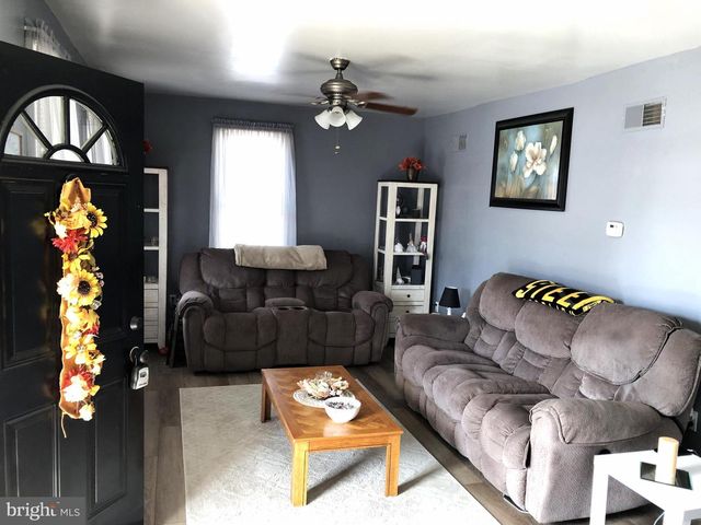 615 FREDERICK ST, Hanover, PA 17331