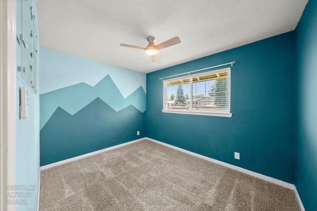 8004 Lichen Dr, Citrus Heights, CA 95621