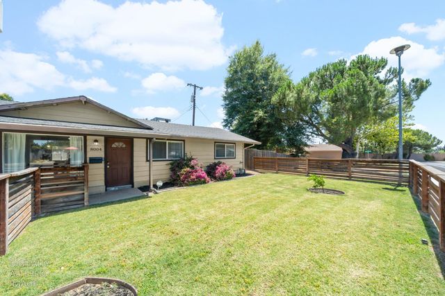 8004 Lichen Dr, Citrus Heights, CA 95621