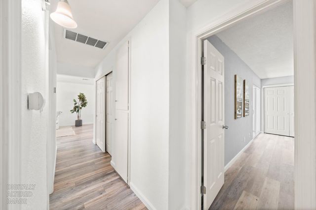 8004 Lichen Dr, Citrus Heights, CA 95621