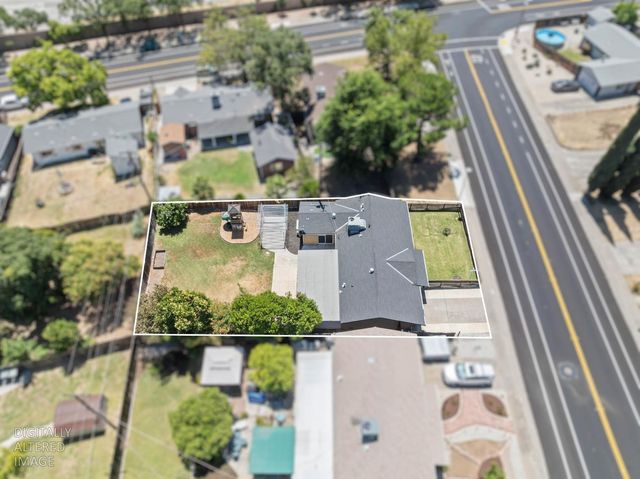 8004 Lichen Dr, Citrus Heights, CA 95621