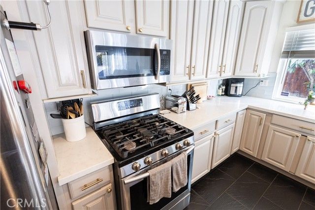 846 Linden Street, Ontario, CA 91762