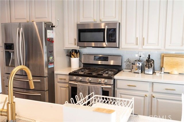 846 Linden Street, Ontario, CA 91762