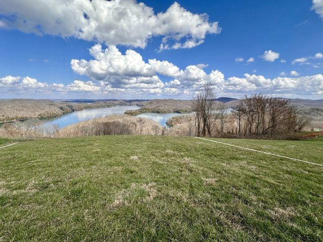 71A Catfish Rd, Hilham, TN 38568