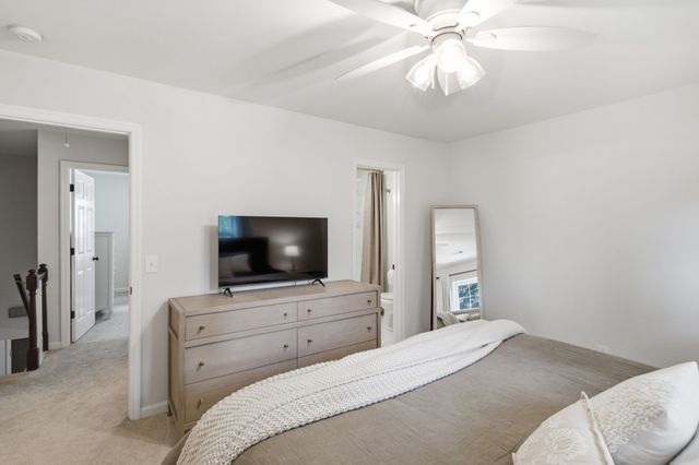 200 N Royal Oaks Blvd Apt C1, Franklin, TN 37067