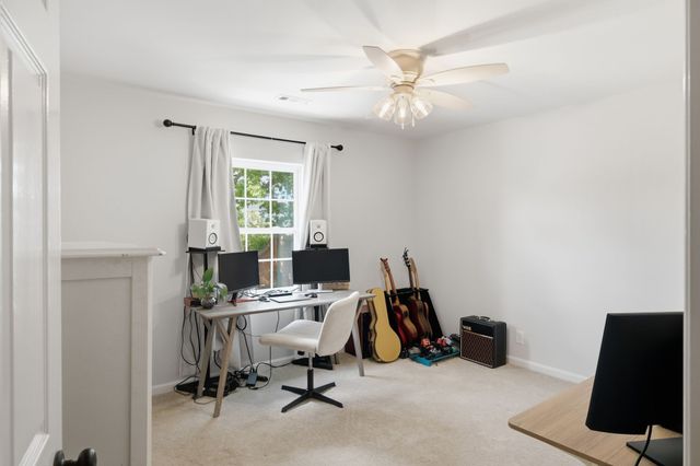 200 N Royal Oaks Blvd Apt C1, Franklin, TN 37067
