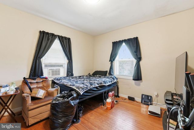 8805 OLD BRANCH AVE, Clinton, MD 20735