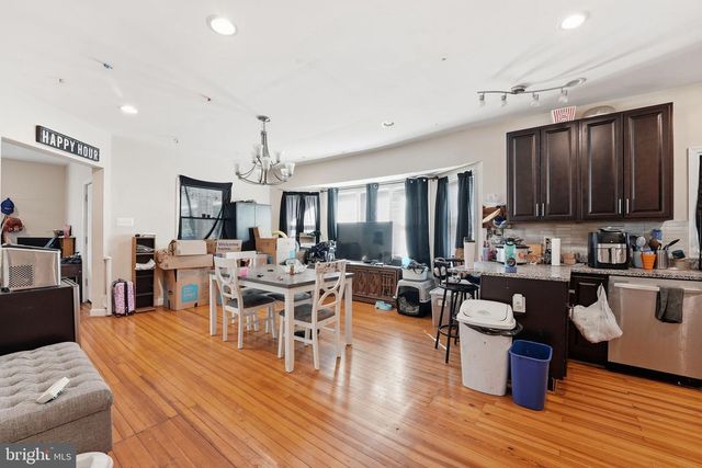 8805 OLD BRANCH AVE, Clinton, MD 20735
