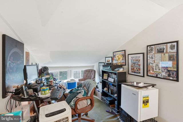 8805 OLD BRANCH AVE, Clinton, MD 20735