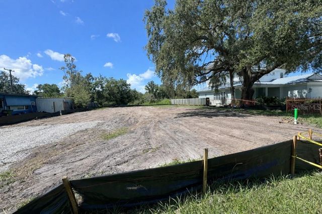 2494 S MILMAR DRIVE, Sarasota, FL 34237