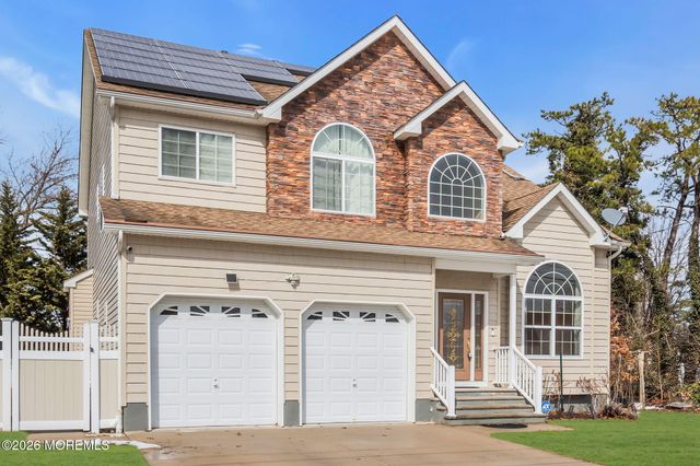 1101 Fifth Avenue, Toms River, NJ 08757