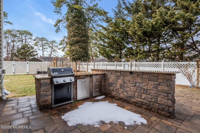 1101 Fifth Avenue, Toms River, NJ 08757