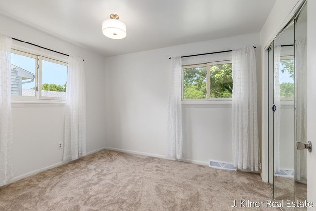 1500 Carol Lynne Drive, Lowell City, MI 49331