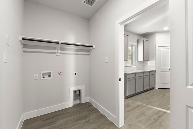 705 Valley Pines Drive, Anna, TX 75409