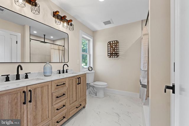 128 OBERLIN RD, Pennsville, NJ 08070