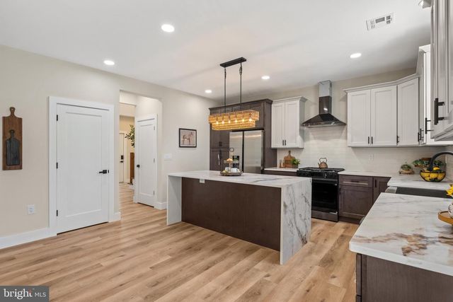 128 OBERLIN RD, Pennsville, NJ 08070
