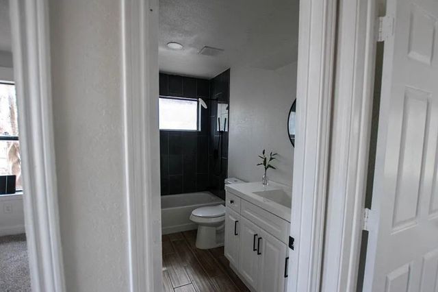 4002 Blueridge Court, Arlington, TX 76016