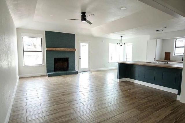 4002 Blueridge Court, Arlington, TX 76016