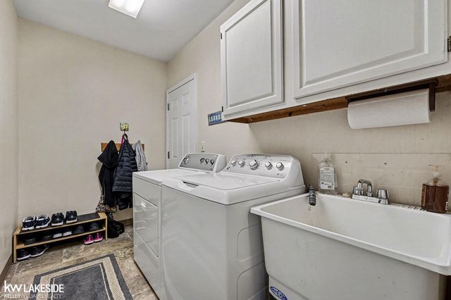 40336 Capitol Drive, Sterling Heights, MI 48313