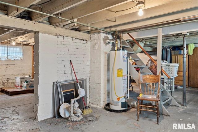 2028 PEORIA Road, Springfield, IL 62702