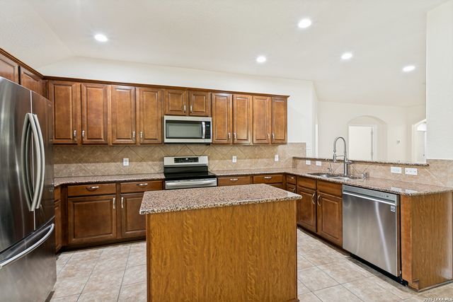 7227 Horizon Oaks, San Antonio, TX 78244