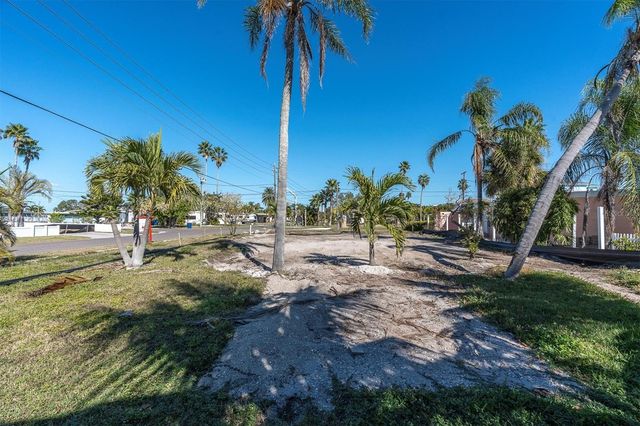 399 161ST AVENUE, Redington Beach, FL 33708