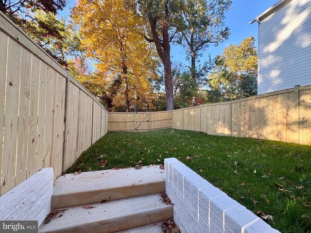 635C UPLAND PL, Alexandria, VA 22301