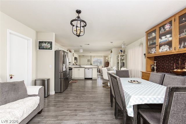 7921 Odysseus Avenue, Las Vegas, NV 89131