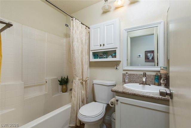7921 Odysseus Avenue, Las Vegas, NV 89131