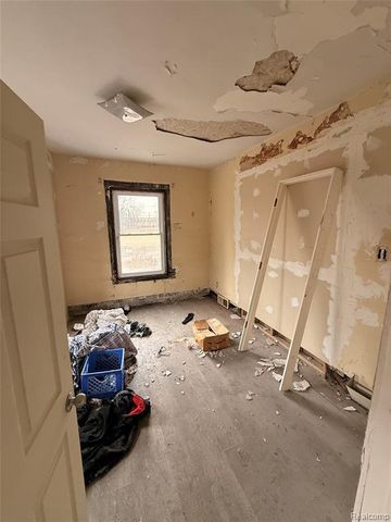 710 S Sloan Street, Detroit, MI 48209