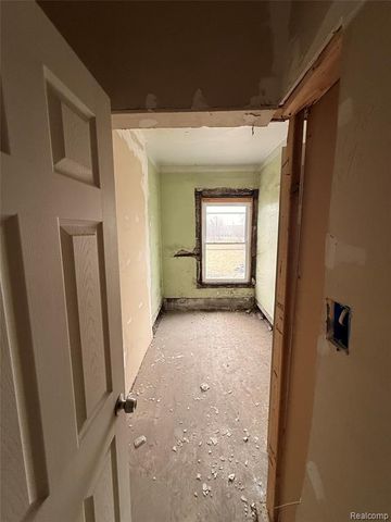 710 S Sloan Street, Detroit, MI 48209