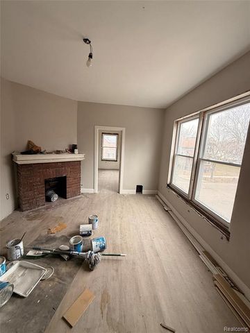 710 S Sloan Street, Detroit, MI 48209