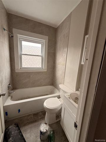 710 S Sloan Street, Detroit, MI 48209