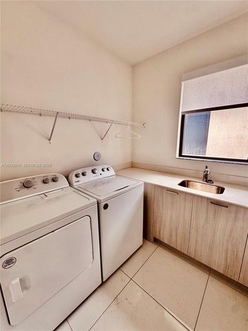 8108 NW 48th Terrace 8108, Doral, FL 33166
